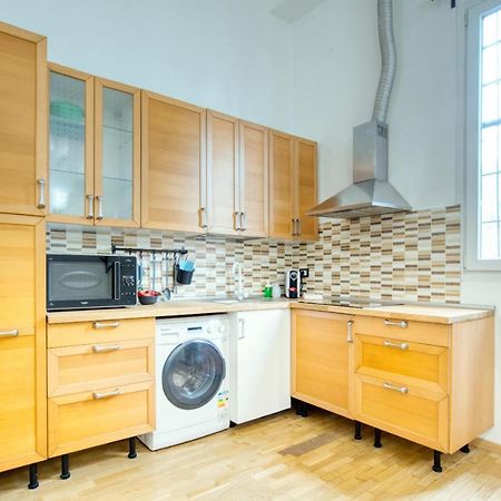 Apartment Emo 19 Милано Екстериор снимка